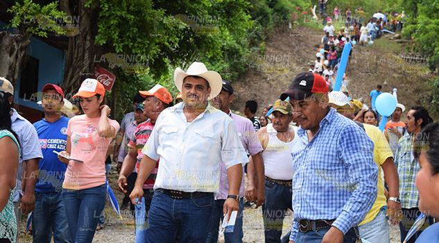 Generar empleo será mi prioridad para las familias de V. Carranza