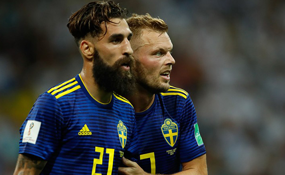 Suecia enfrentará a México irritado por el racismo y las críticas