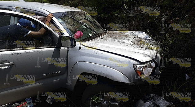 Ex alcalde herido en choque en Tampico Alto, Ver