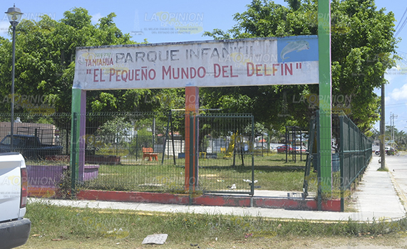 Parque El Delfín, en abandono
