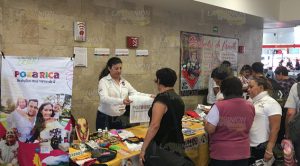 Realizan muestra folclórica de la región en la central México-Tapo