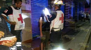 Volcó su vehículo en plena zona centro de Tlapacoyan.