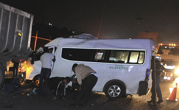 La Nissan que mató a 13 personas en Edomex está vetada en Europa, Japón, Canadá y EU por insegura