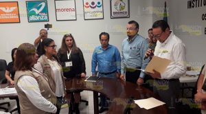 Entregan constancia de mayoría a Raquel Bonilla Herrera Entregan Constancia Mayoría Raquel Bonilla Herrera