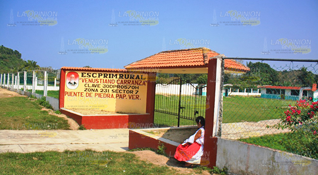 Vigilan escuelas en temporada vacacional