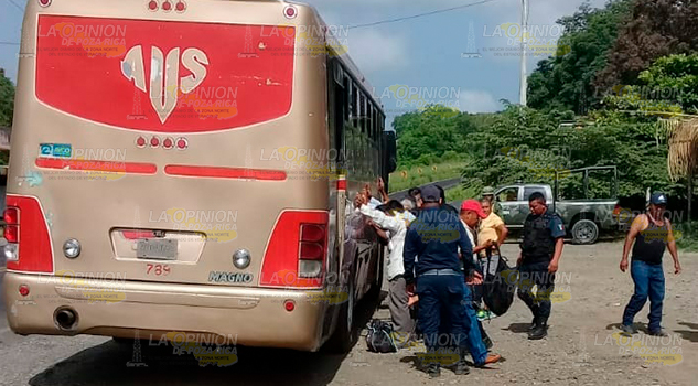 Siguen los operativos contra incidencia delictiva Realizan Revisiones Autobuses