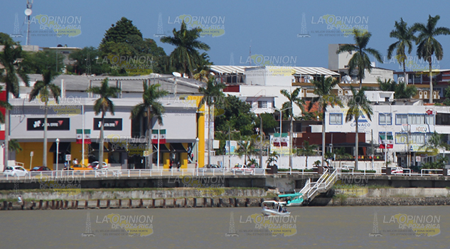 SAT capacita al comercio de Tuxpan SAT Capacita Comercio Tuxpan