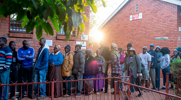 Zimbabue vota por primera vez desde la caída de Mugabe Zimbabue Vota Primera Vez Desde Caída Mugabe