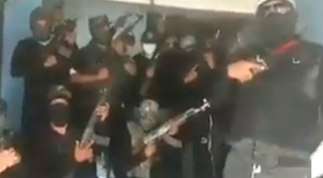 Presuntos integrantes del CJNG anuncian “limpia” de huachicoleros en Puebla