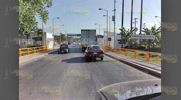 Particulares y taxistas se inconforman con caseta de peaje JOLOPO