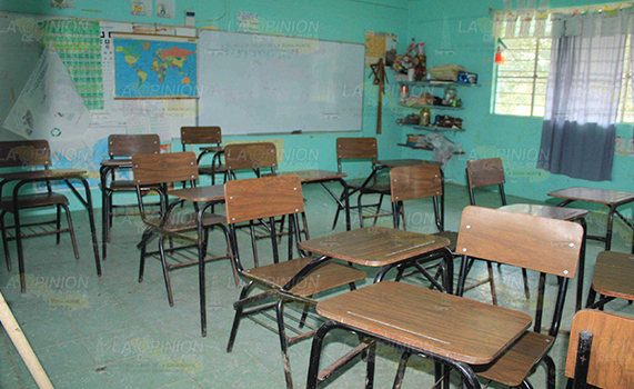 Escuelas a merced de los ladrones