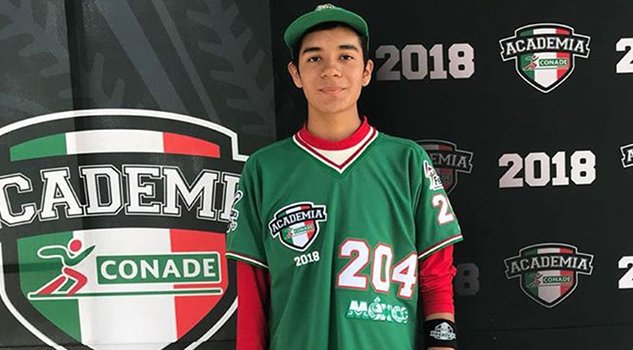 Veracruzano con buen paso en la Academia CONADE de Beisbol