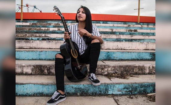 Mone Samaniego; talentosa compositora 'culichi' en acenso al éxito