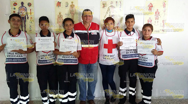 Reconoce la Cruz Roja labor de jóvenes altruistas