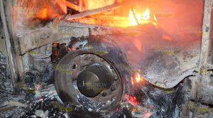 Arde autobús en la carretera Papantla-Gutiérrez Zamora Arde Autobús Carretera Papantla Gutiérrez Zamora