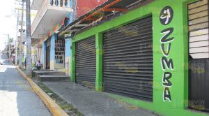 Cierran comercios de Tihuatlán por el ambulantaje Cierran Comercios Tihuatlán Por Ambulantaje