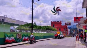 Colocan adornos patrios en calles de Tlapacoyan Colocan Adornos Patrios Calles Tlapacoyan