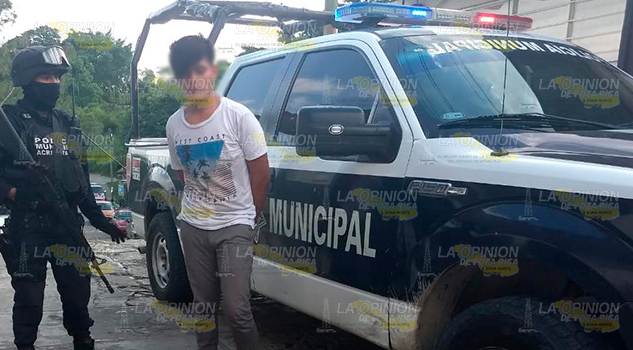 Detienen a sujeto que robó celular a menor Detienen Sujeto Robó Celular Menor