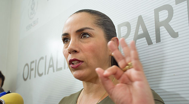 Disminución de matrícula de la UPAV, un foco rojo: Cinthya Lobato