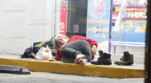 En redes sociales reportan a mujer extranjera en situación de calle En Redes Sociales Reportan Mujer Extranjera Situación Calle