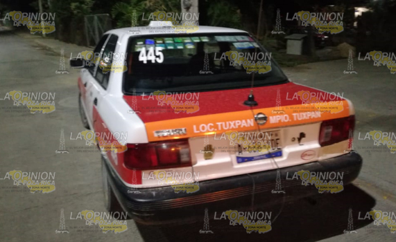 Encuentran cadáver de un hombre en la cajuela de un taxi en Tuxpan
