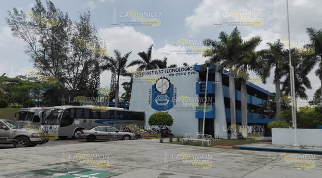 Cuatro días de contingencia ambiental, paralizan Instituto Tecnológico en Cerro Azul