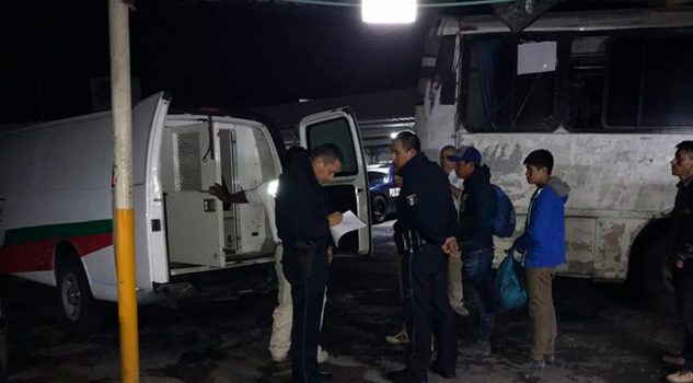 Rescatan a 62 migrantes centroamericanos en Córdoba Rescatan 62 Migrantes Centroamericanos Córdoba