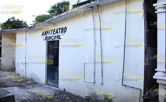 Pretender remodelar instalaciones del SEMEFO en Papantla