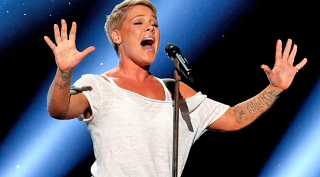 Pink es hospitalizada por virus en Sydney y cancela concierto