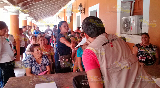 Renuevan vocales y dan capacitación para dar mejor apoyo