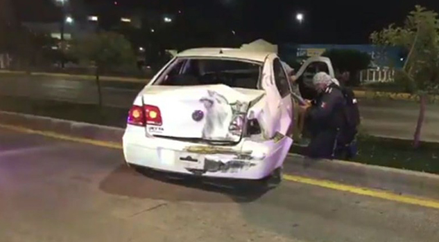 Jugador de Chivas sufre accidente automovilístico