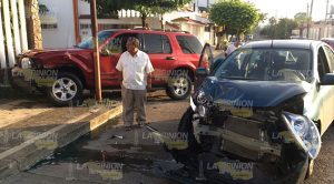 Fuerte choque en la colonia Cazones de Poza Rica