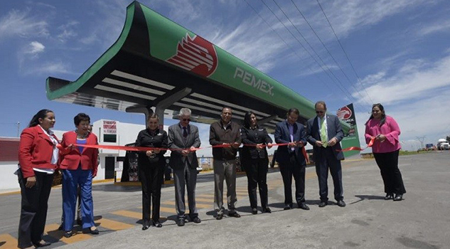 PEMEX inaugura la 1ra estación de servicio con la nueva imagen de su franquicia
