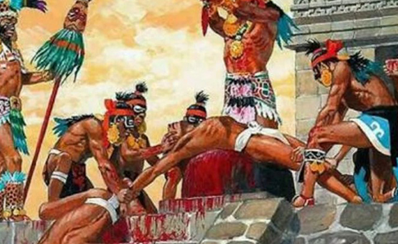 Sacrificios humanos a Huitzilopochtli