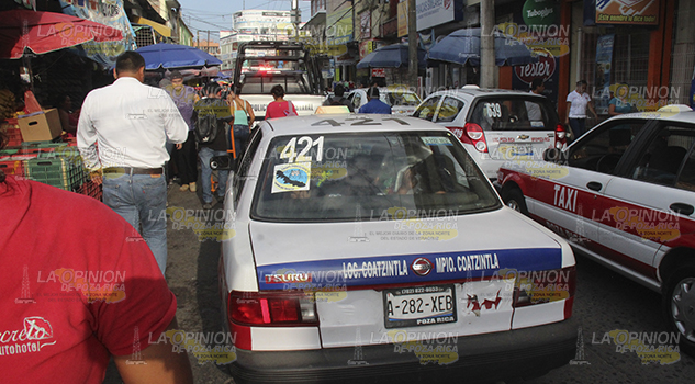 Ya son 5 mil 200 taxis en Poza Rica