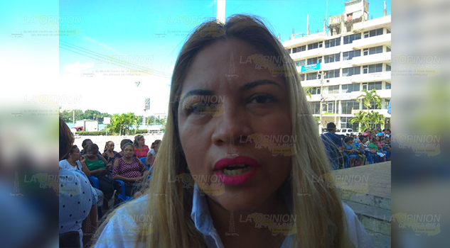 Alertan sobre cobros indebidos por trabajo