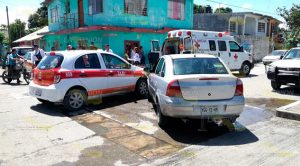 Ama de casa resulta lesionada en choque entre taxi y particular Ama Casa Resulta Lesionada Choque Entre Taxi Particular