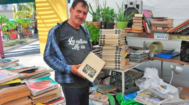 Regalarán mil libros hoy en la Plazuela 27 de Septiembre