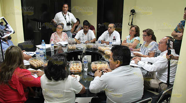 Ratifican compromiso con la educación, aprueban más recursos