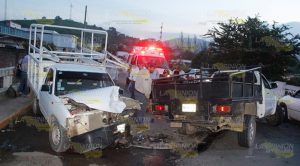 Encontronazo sobre la carretera Poza Rica-María de la Torre Encontronazo Sobre Carretera Poza Rica María de la Torre