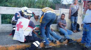 Encontronazo sobre la carretera Poza Rica-María de la Torre Encontronazo Sobre Carretera Poza Rica María de la Torre