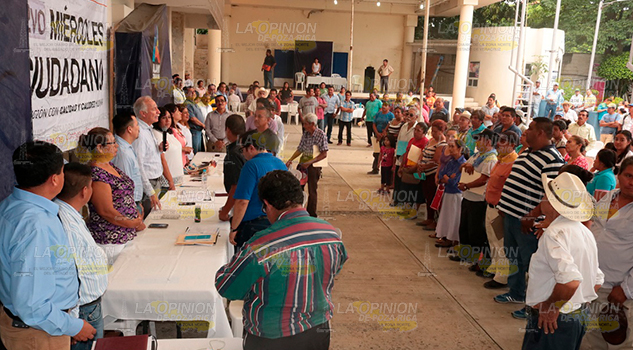 Entregarán apoyos diversos el próximo "Miércoles Ciudadano" en Álamo Entregarán Apoyos Diversos Próximo Miércoles Ciudadano Álamo