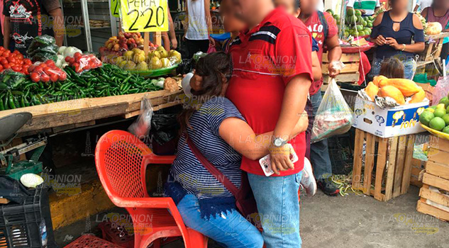 Extorsionan a comerciante en pleno centro de Poza Rica Extorcionan a comerciante en pleno centro de Poza Rica