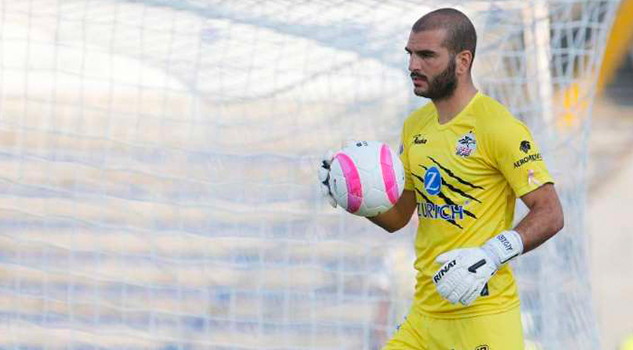 Guardameta uruguayo es suspendido por racismo Guardameta Uruguayo Suspendido Por Racismo