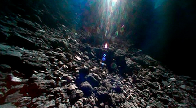 Video de sonda japonesa muestra superficie de asteroide