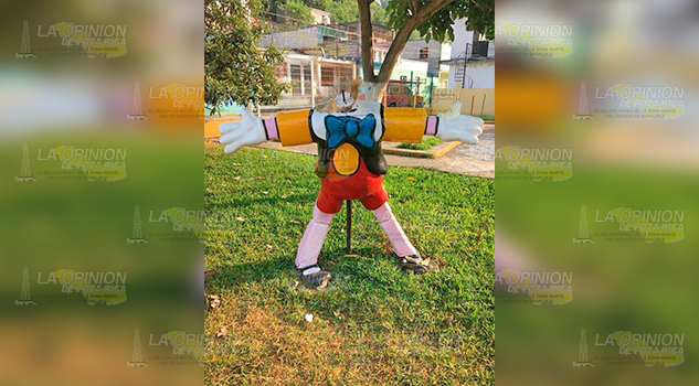 Vandalizan figura del parque Pinocho