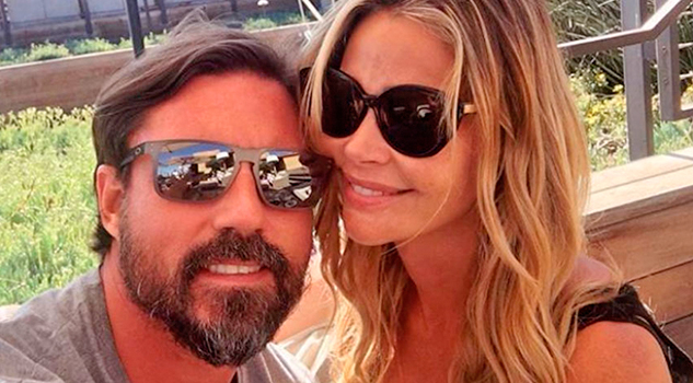 Denise Richards se casa en Malibú con Aaron Phypers