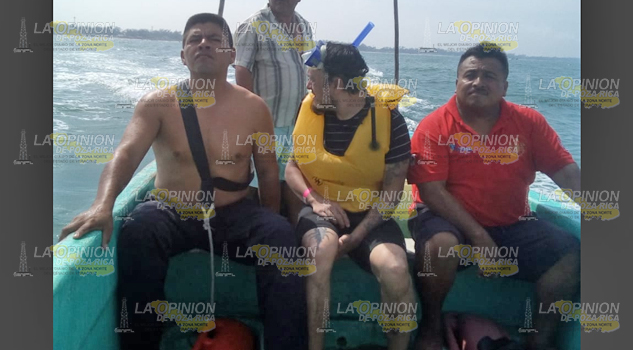 Rescatan a turista que fue arrastrado mar adentro, se encuentra sano y salvo