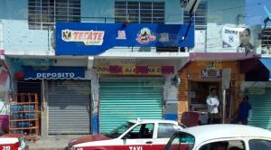 Balean a pareja en bar de Naranjos; muere una joven