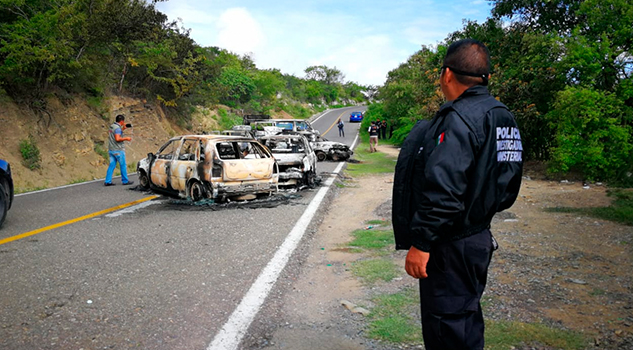 Sin escuelas, médicos, negocios y transporte en Guerrero por violencia